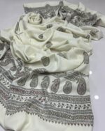Elegant Handcrafted Pashmina Shawl – Kashmiri Embroidery with Block Print, 2.5-Yard Length, Premium Quality - Image 4